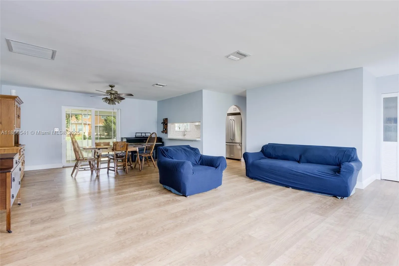 12421 SW 1st Ct