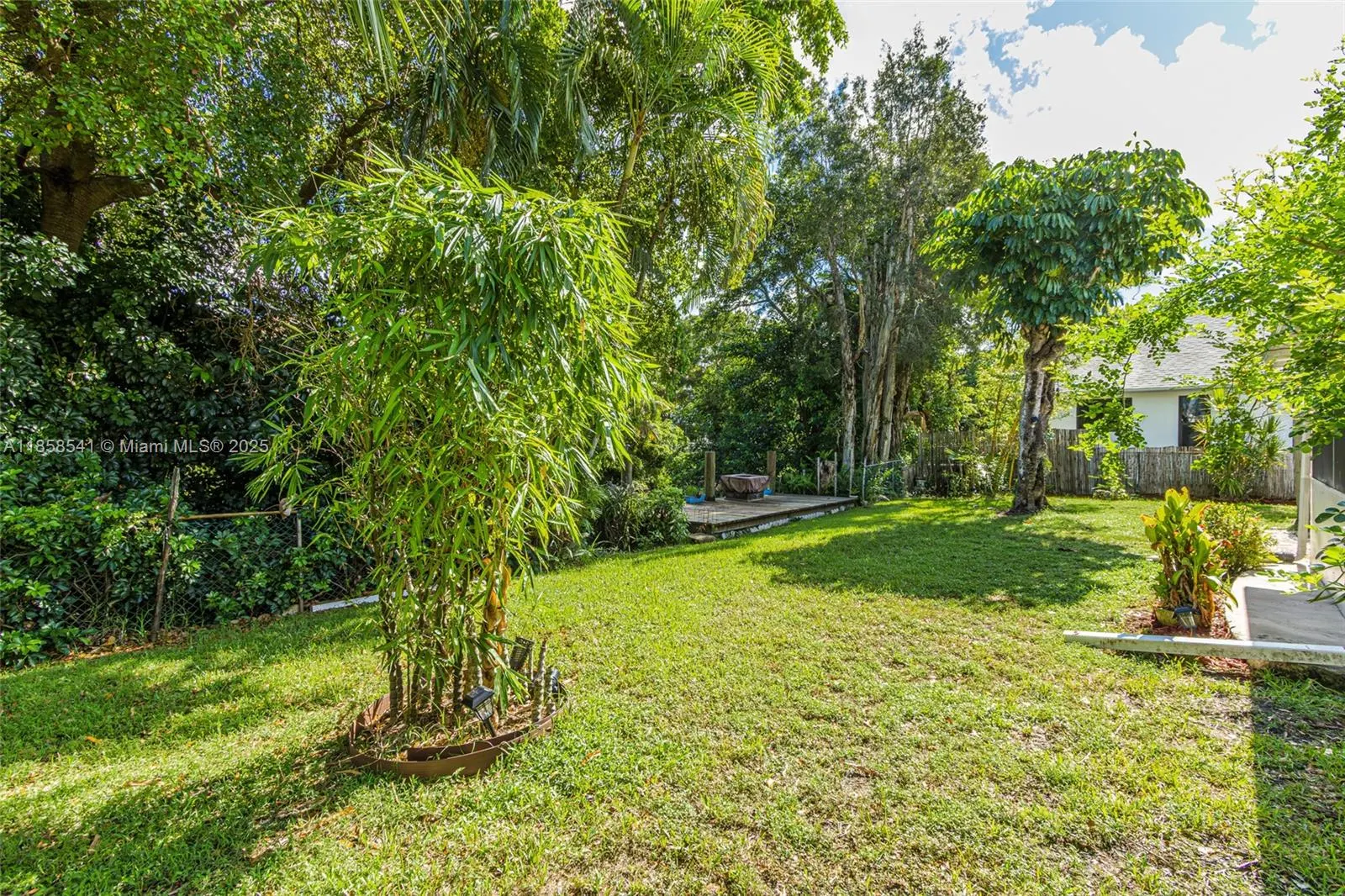 12421 SW 1st Ct
