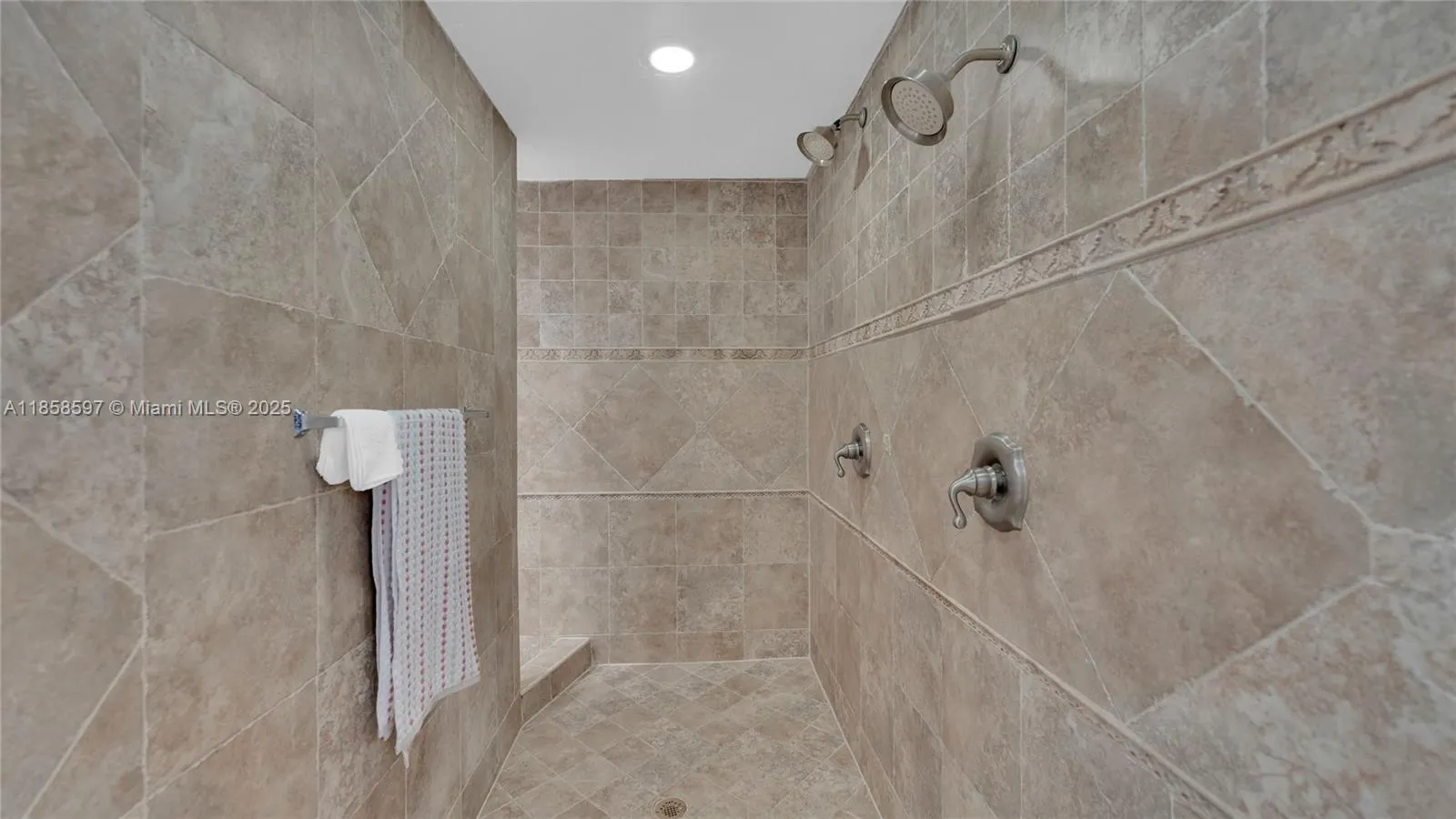 540 SW 101st Ave