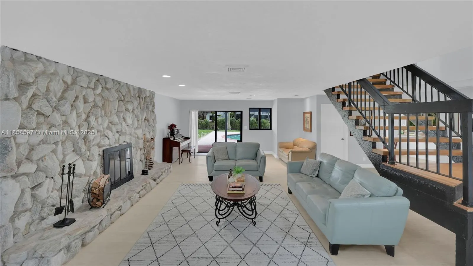 540 SW 101st Ave
