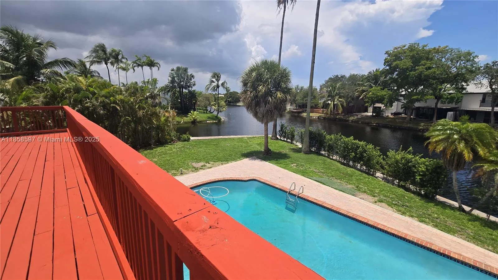 540 SW 101st Ave
