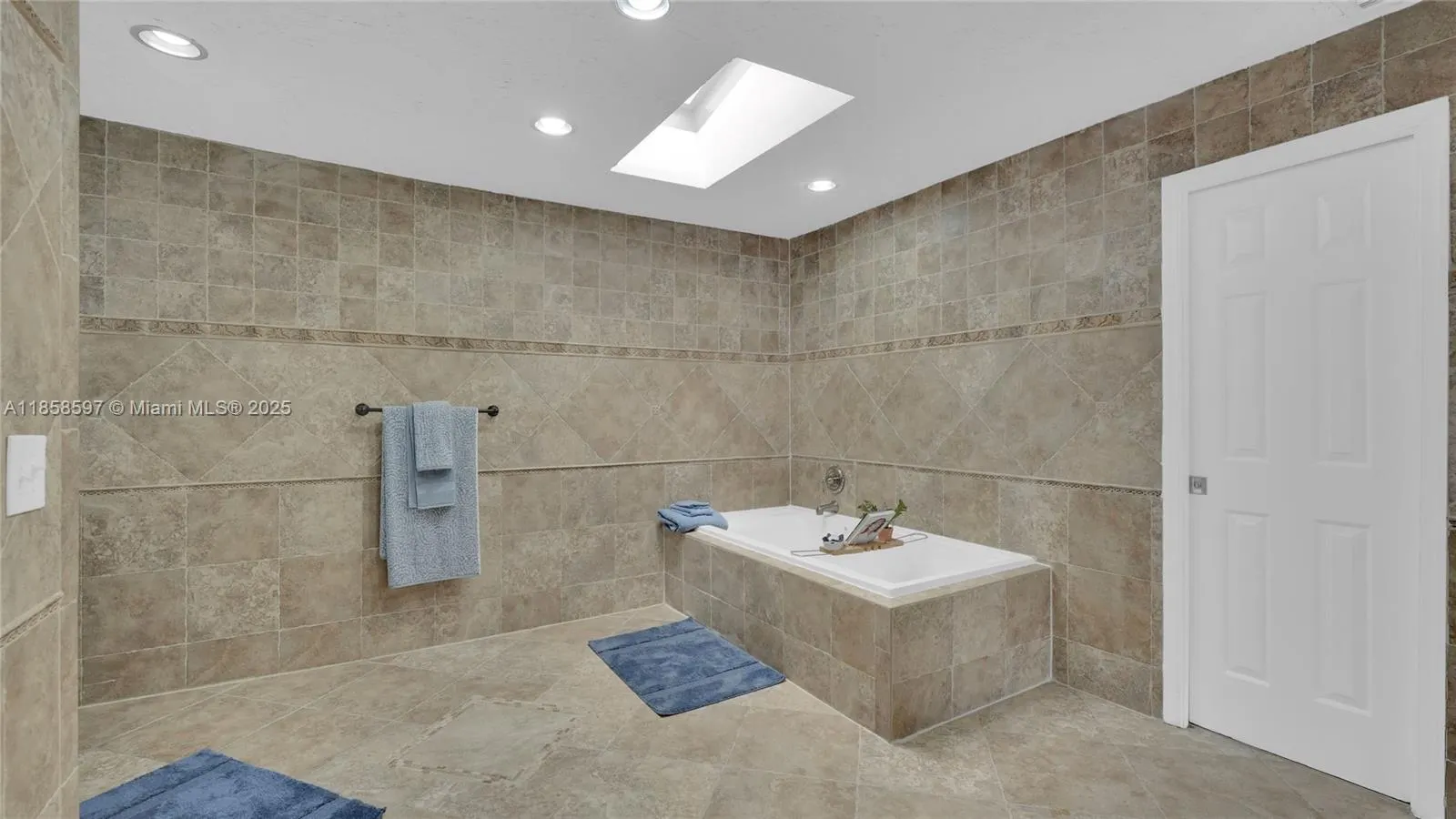 540 SW 101st Ave