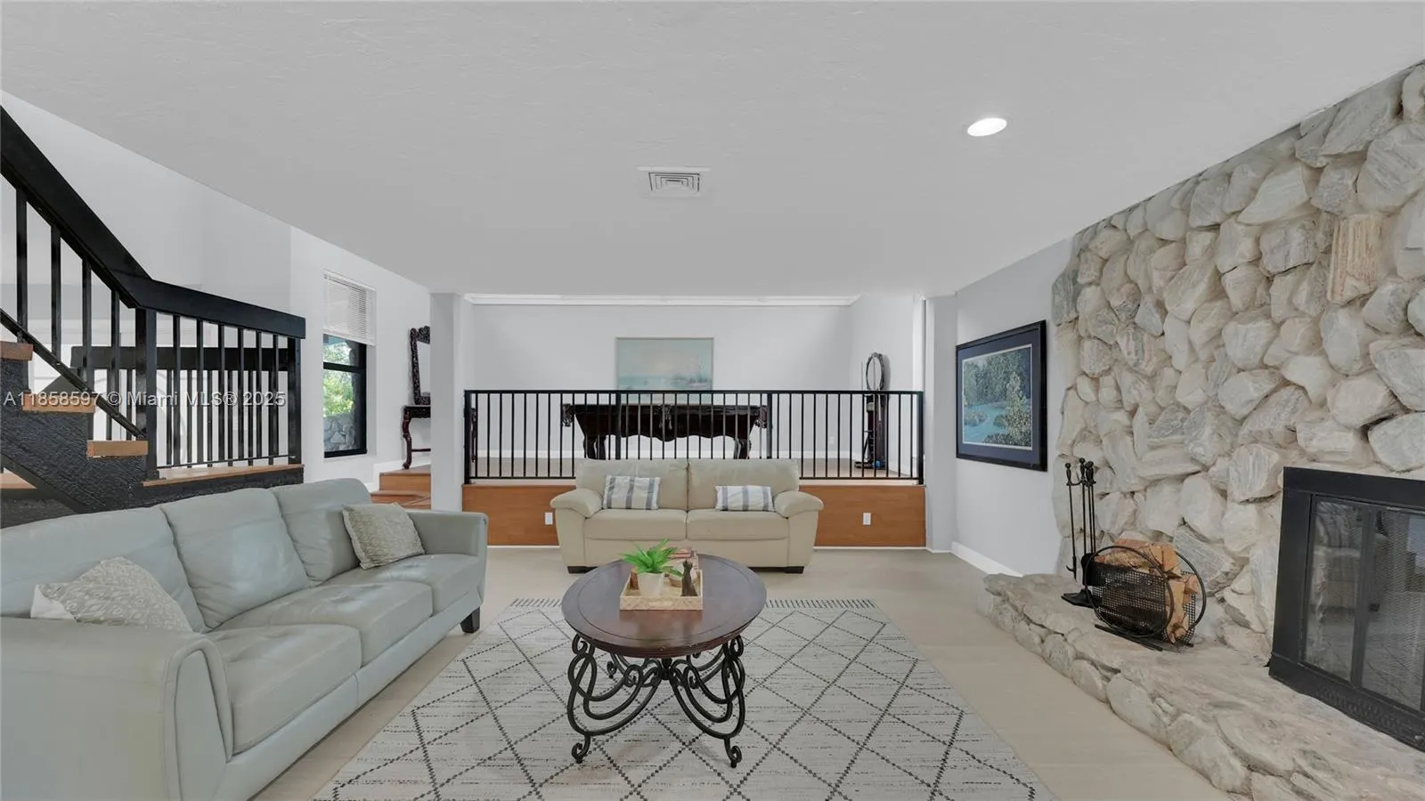 540 SW 101st Ave