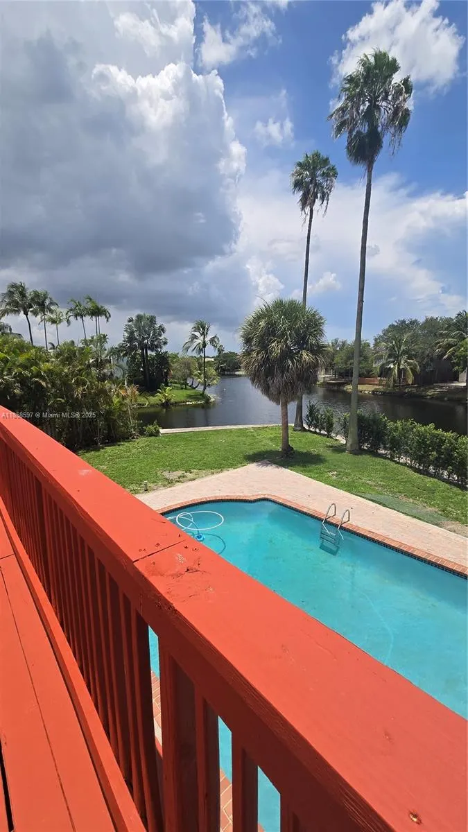 540 SW 101st Ave