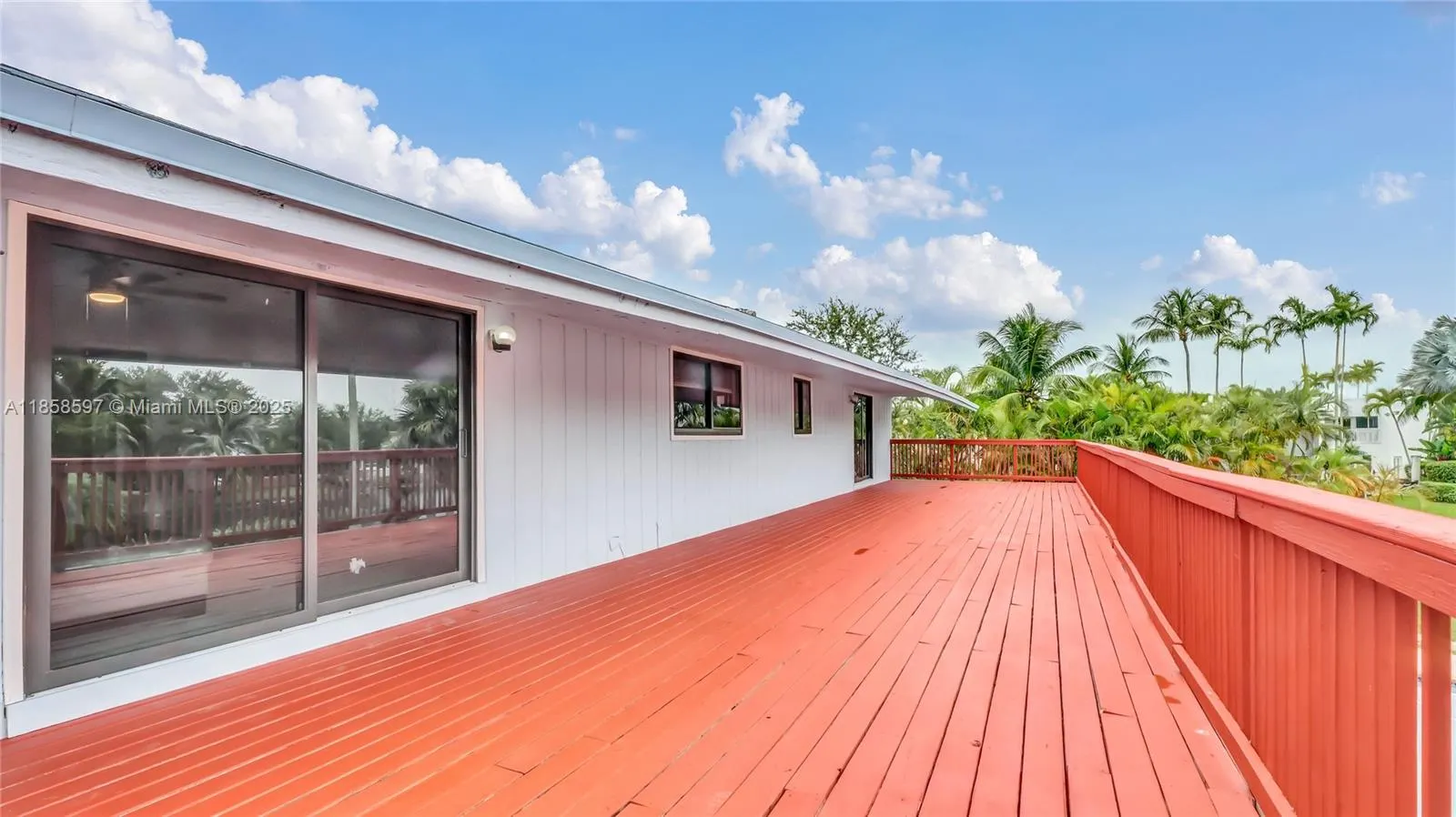 540 SW 101st Ave
