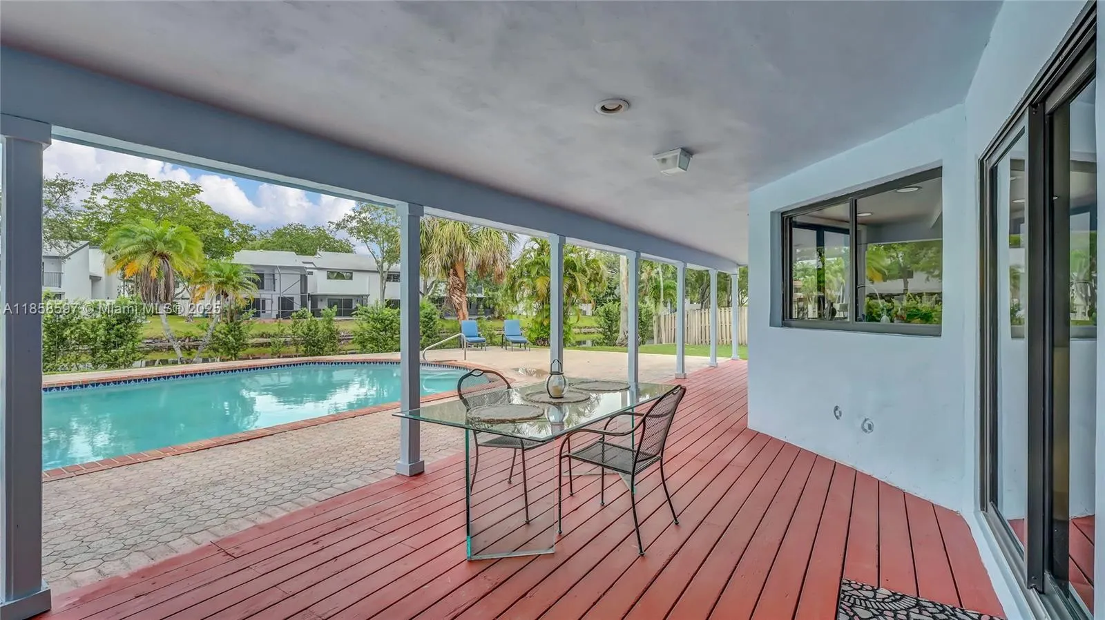 540 SW 101st Ave