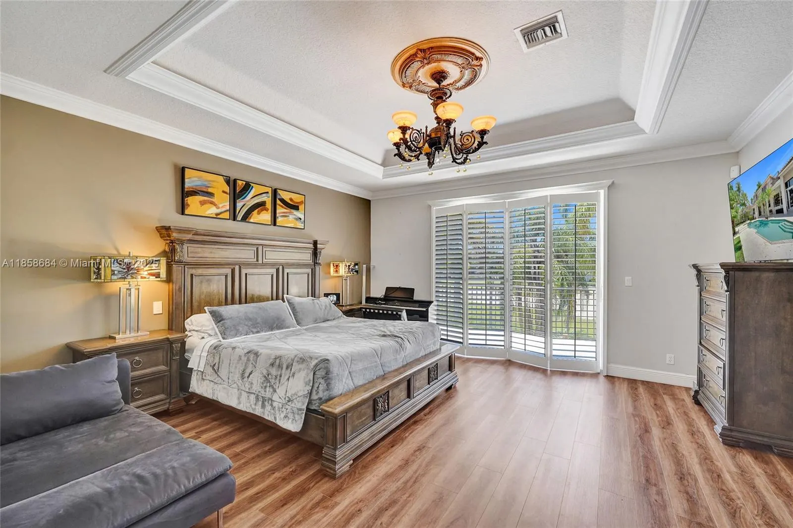 2523 Eagle Run Dr.