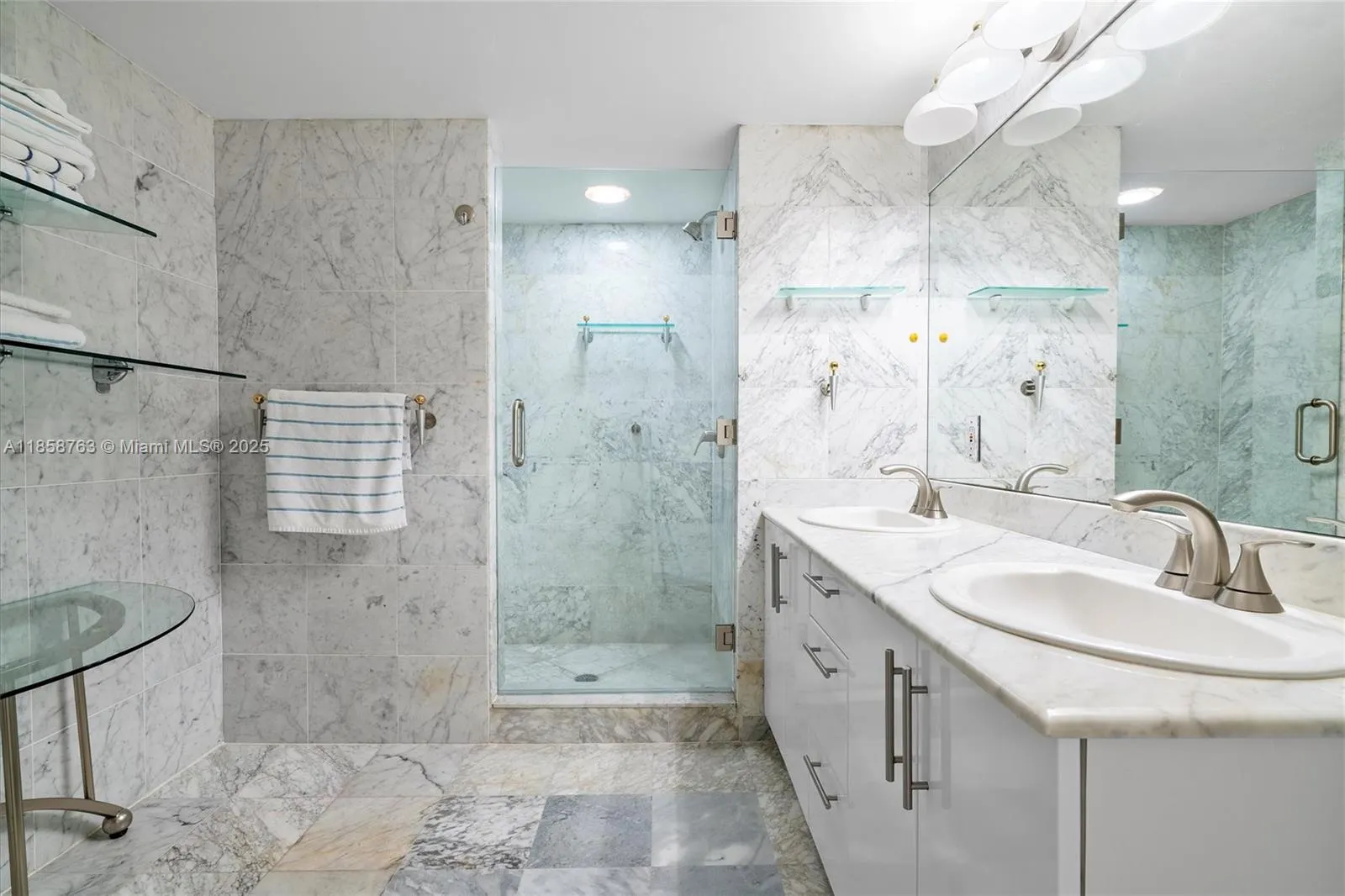 8911 Collins Ave, #802