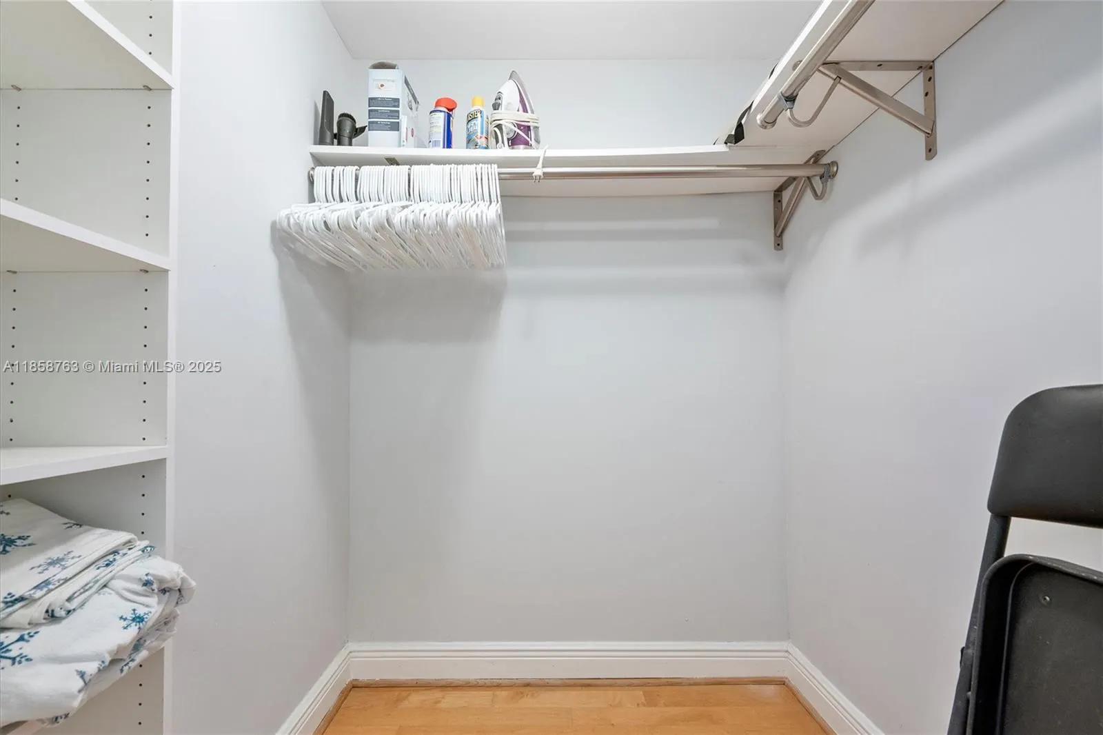 8911 Collins Ave, #802