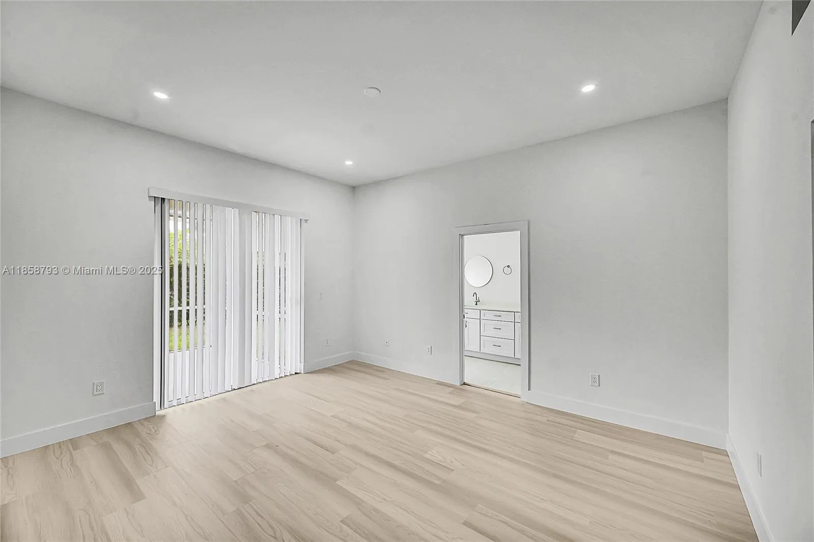 13034 Sheridan Ter