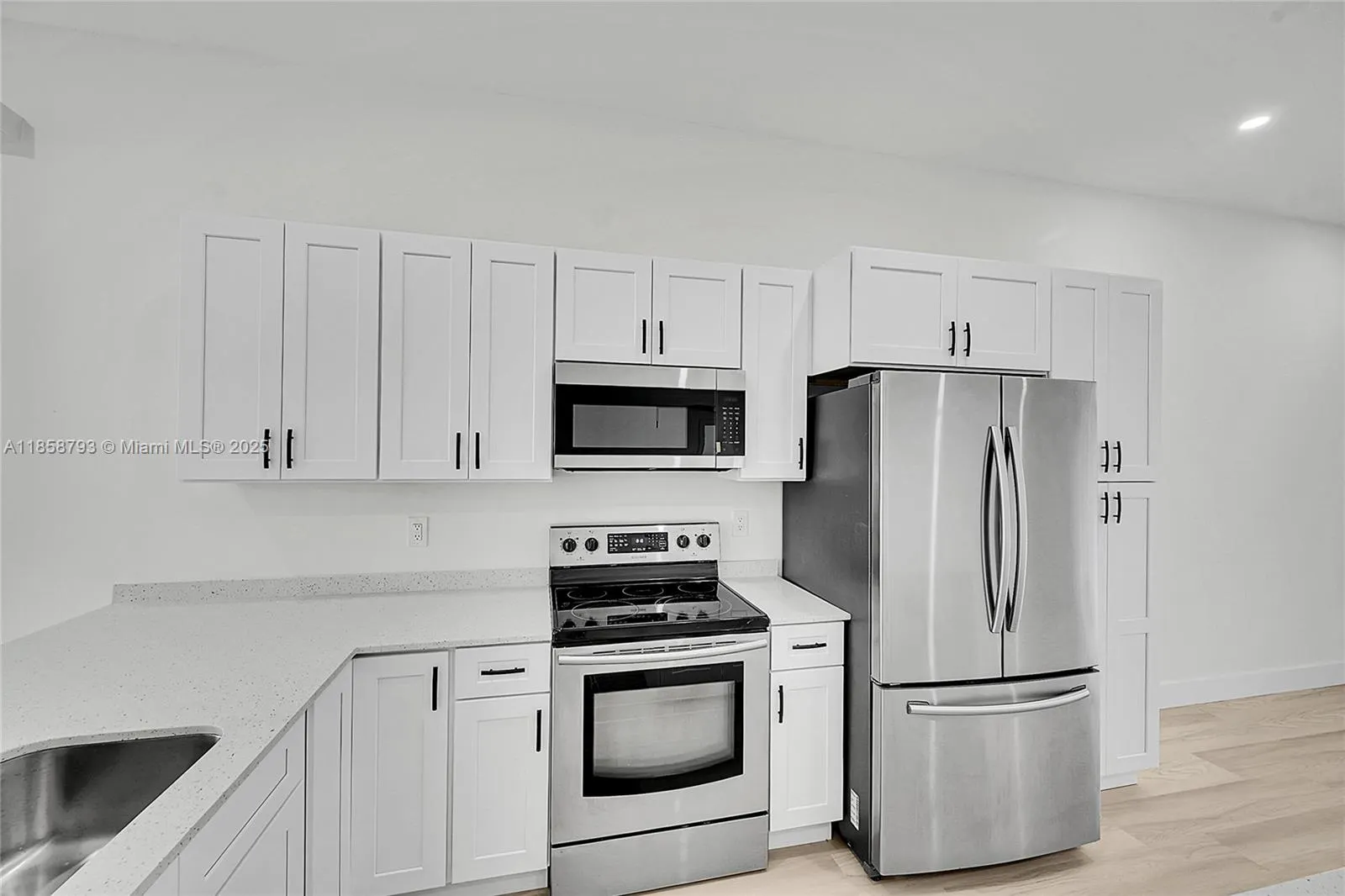 13034 Sheridan Ter