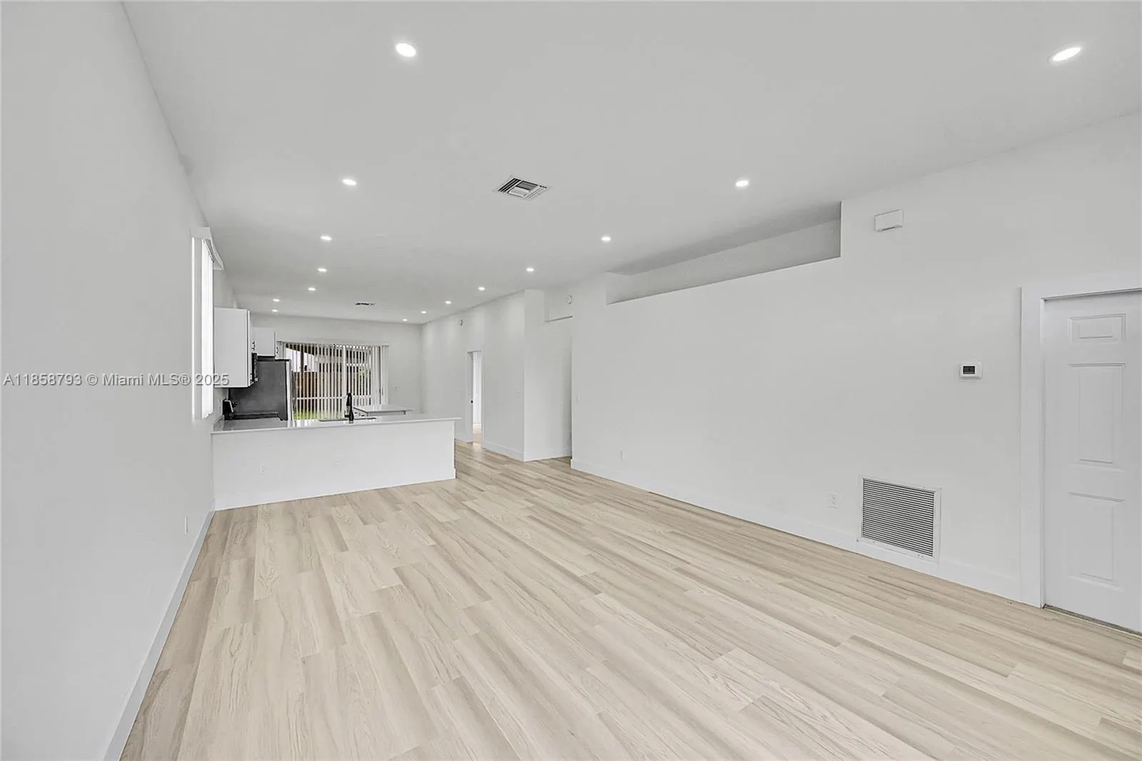 13034 Sheridan Ter