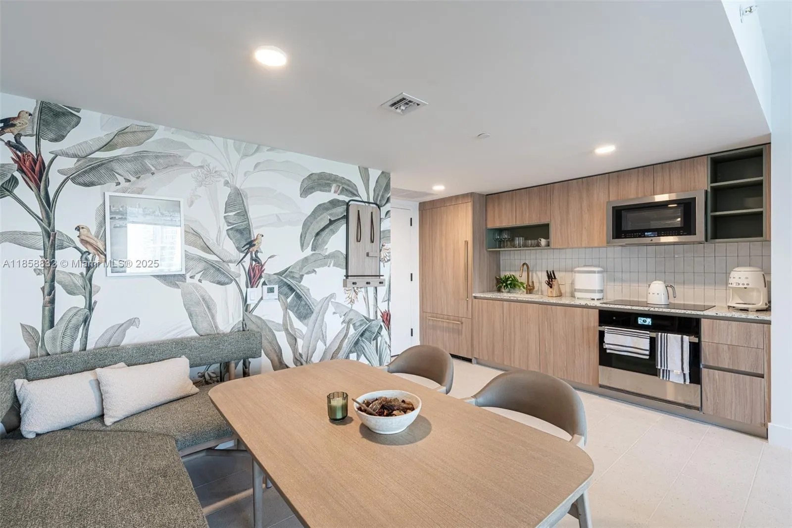 601 NE 1st ave, #3109