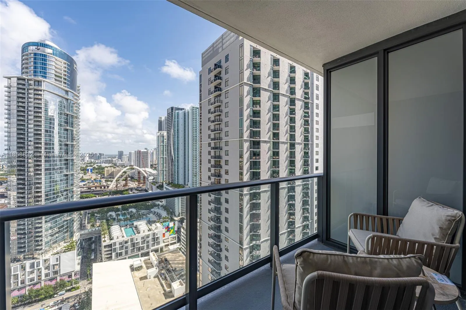 601 NE 1st ave, #3109