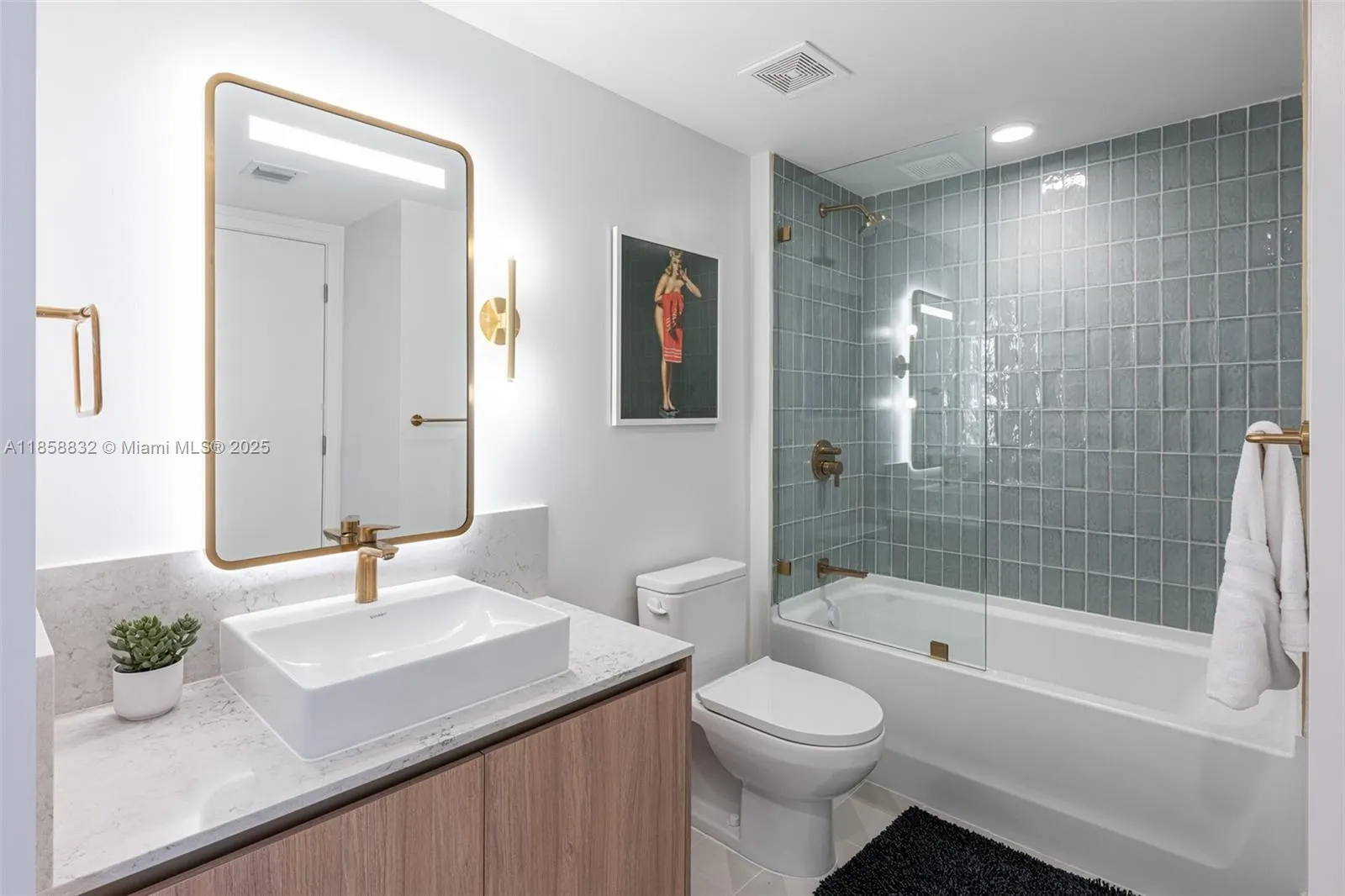 601 NE 1st ave, #3109