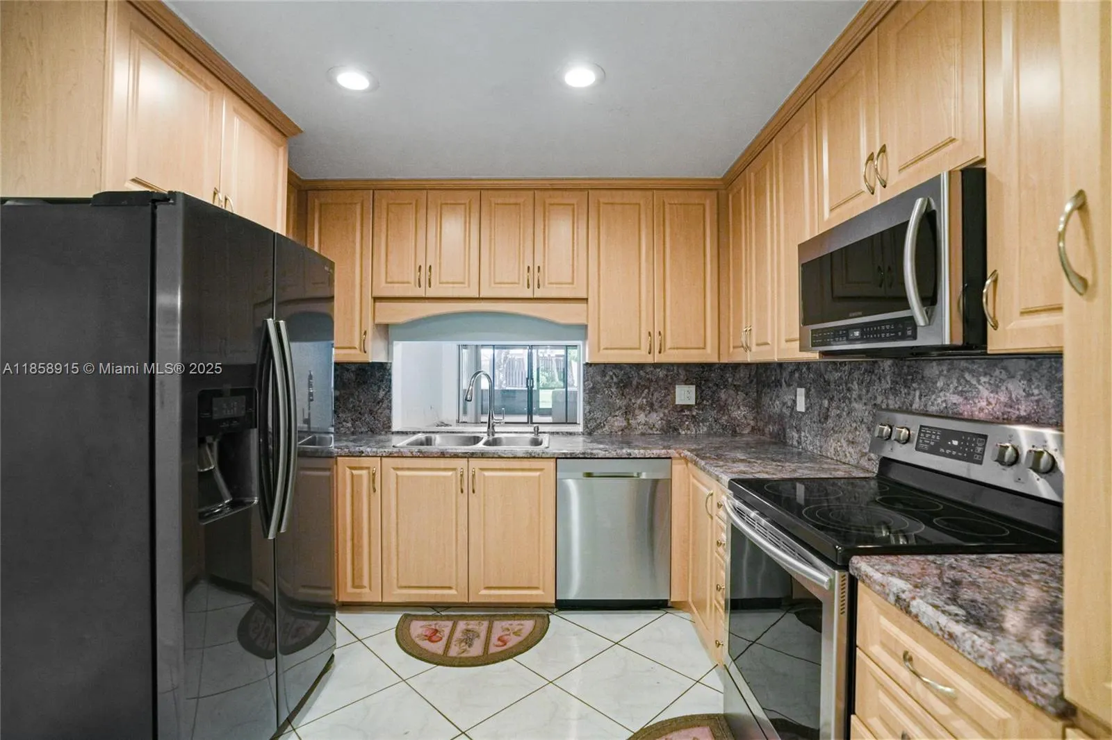 347 Fairway Cir, #62