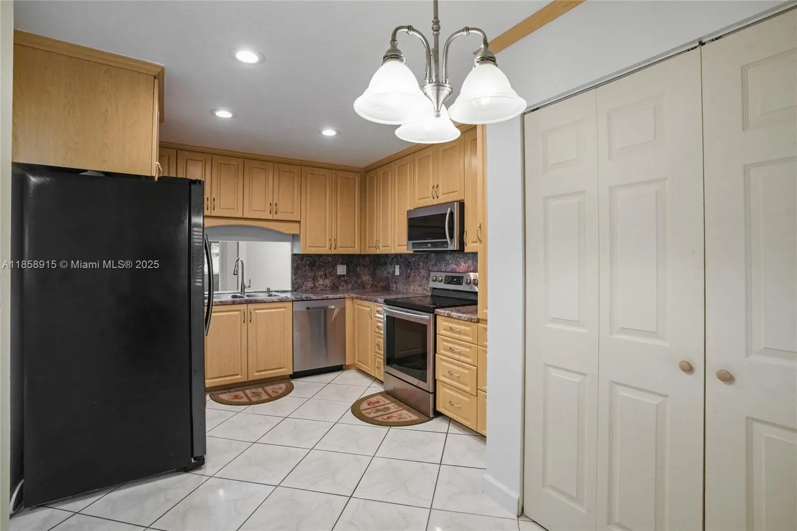 347 Fairway Cir, #62