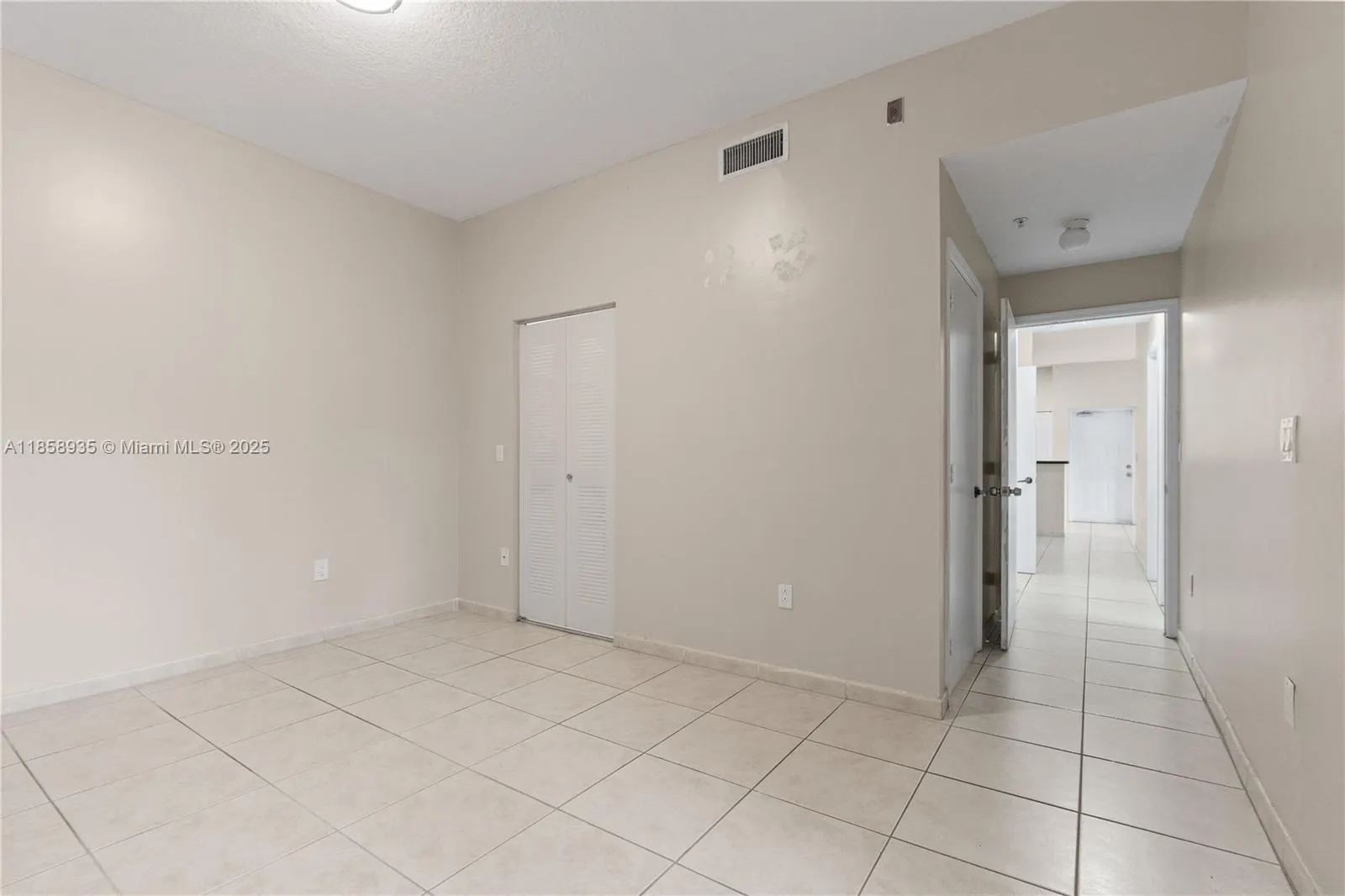 7230 NW 114th Ave, #202