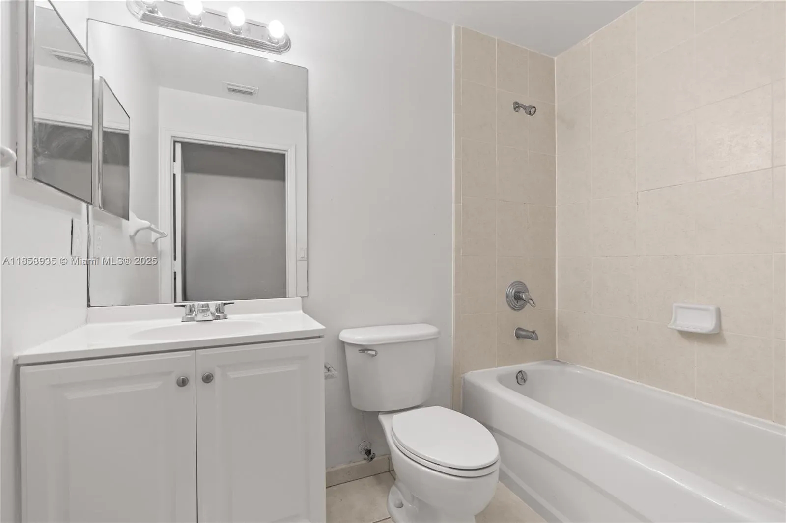 7230 NW 114th Ave, #202