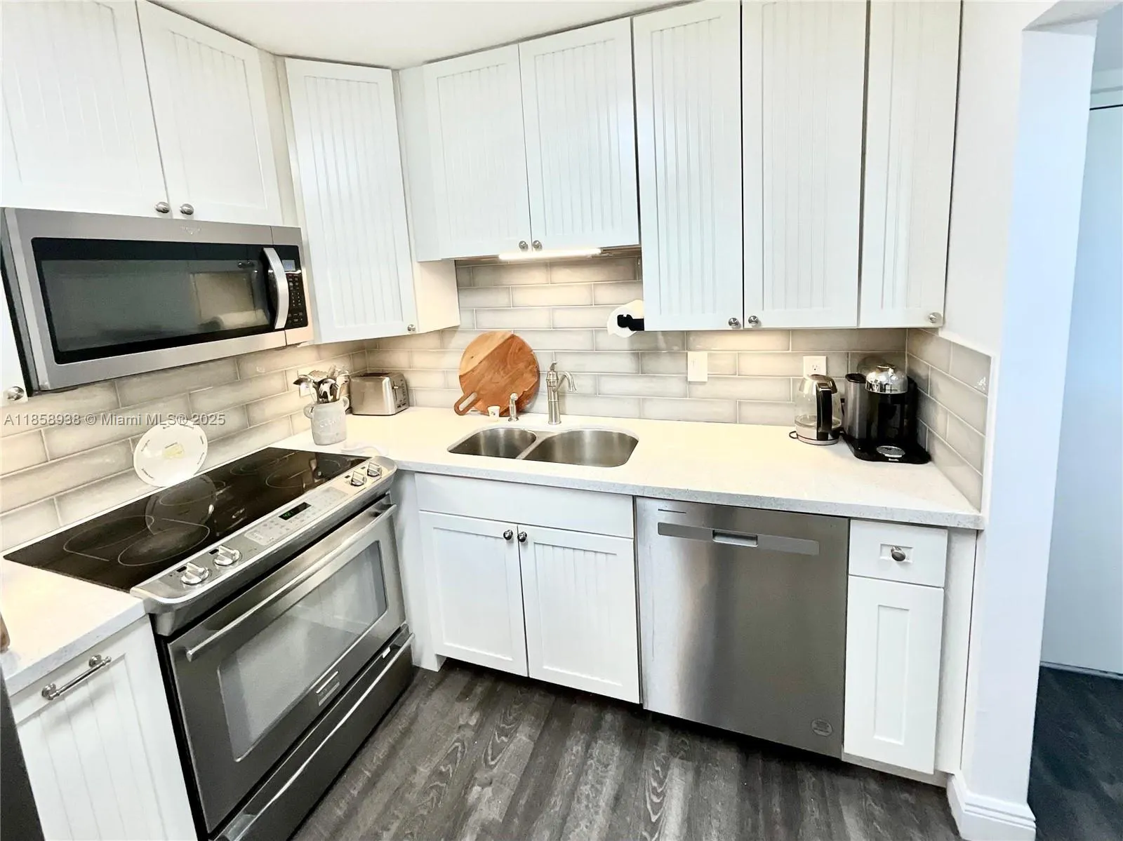 9355 SW 8th St, #416