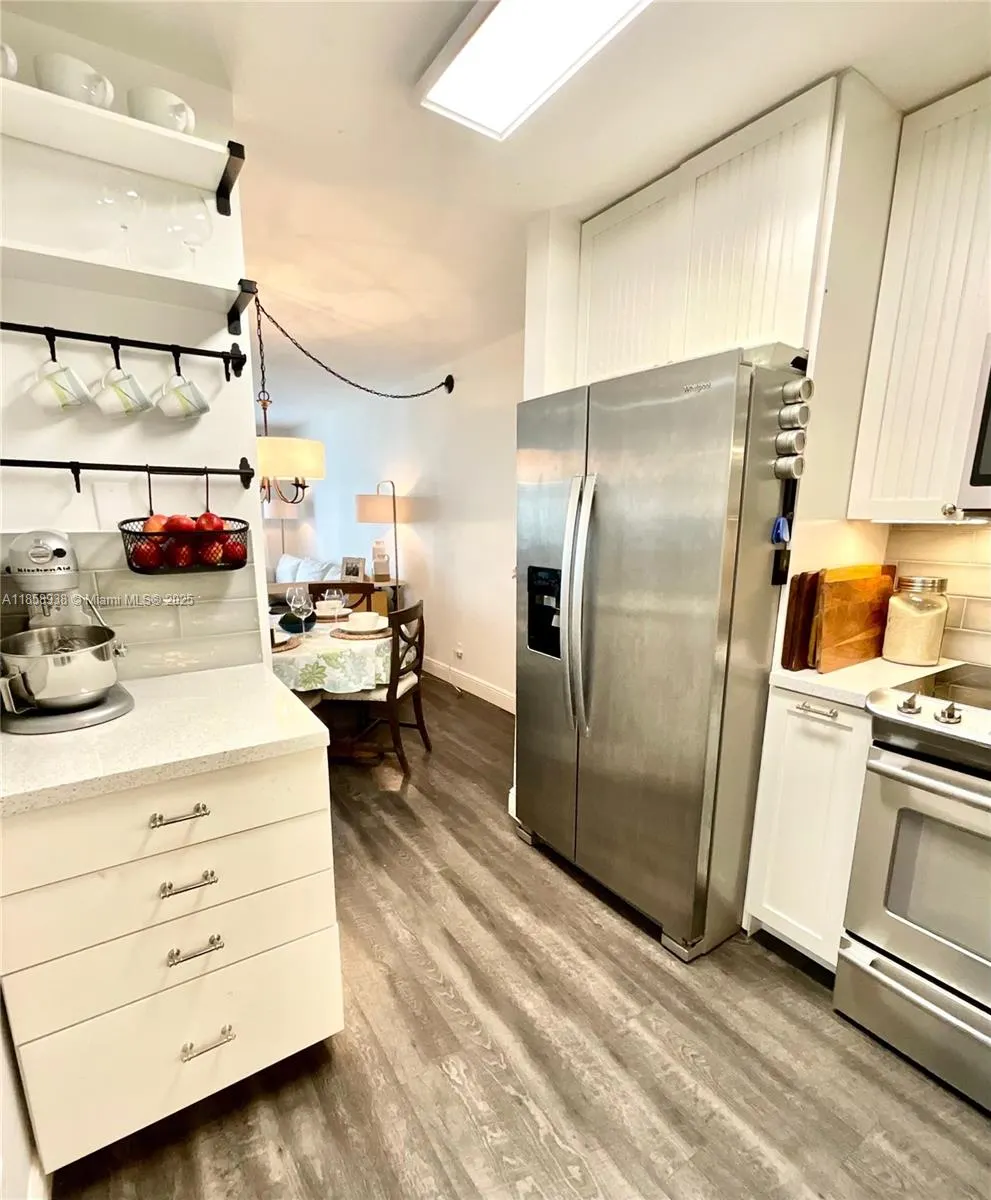9355 SW 8th St, #416