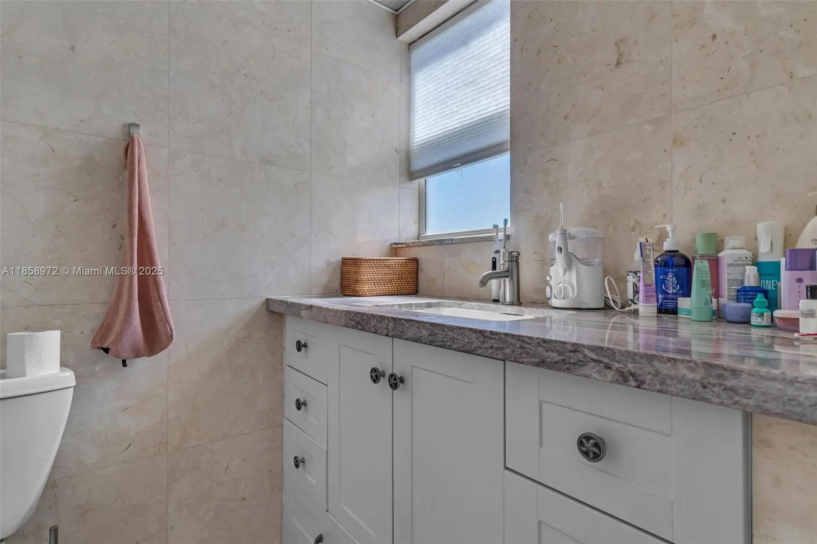 301 NE 14th Ave, #601