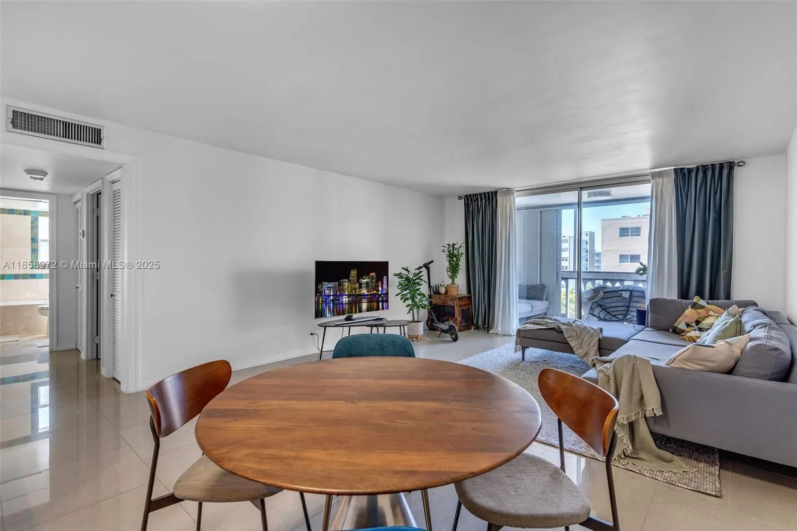 301 NE 14th Ave, #601