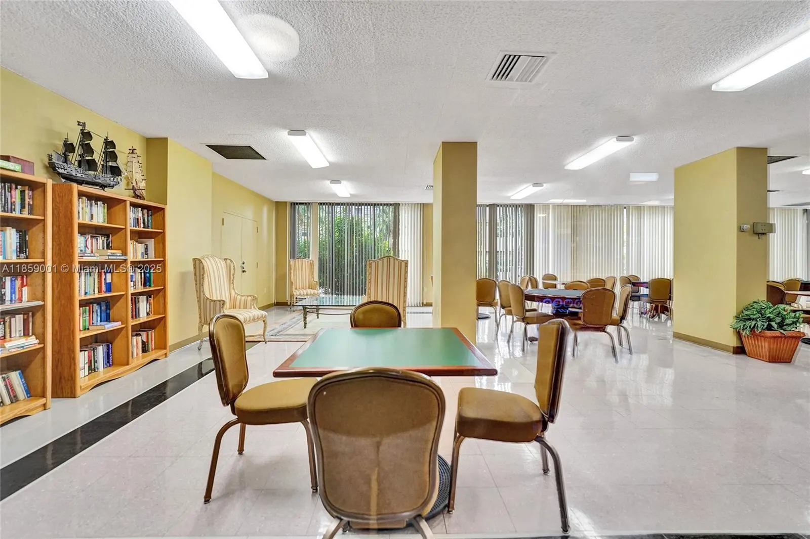 1965 S Ocean Dr, #7K