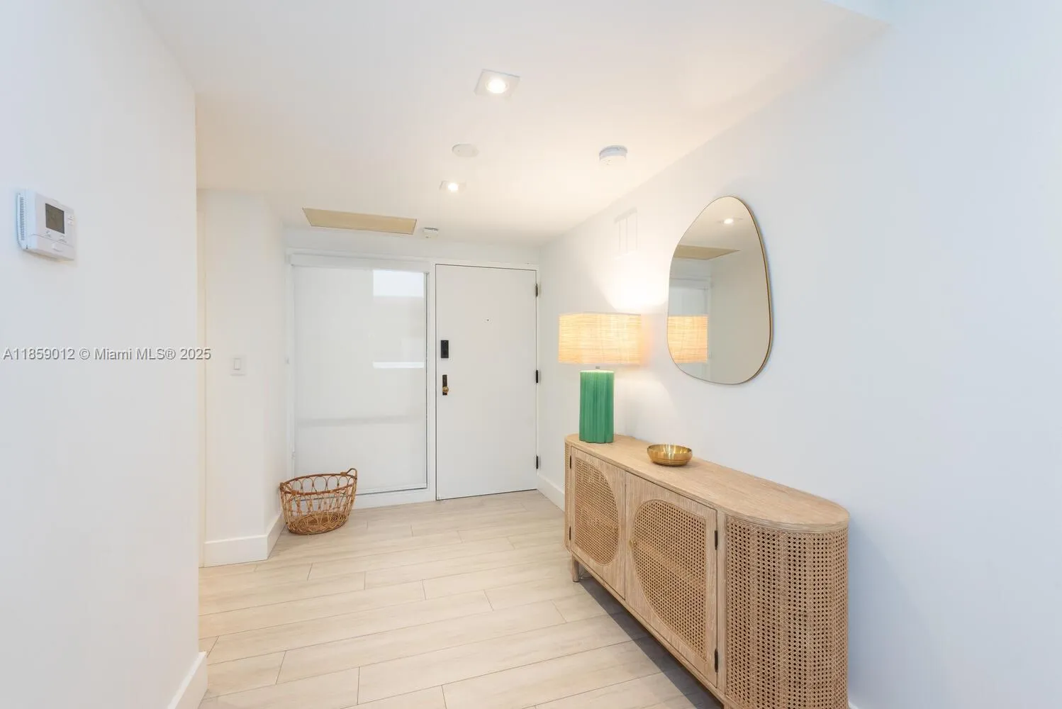 181 Crandon Blvd, #306