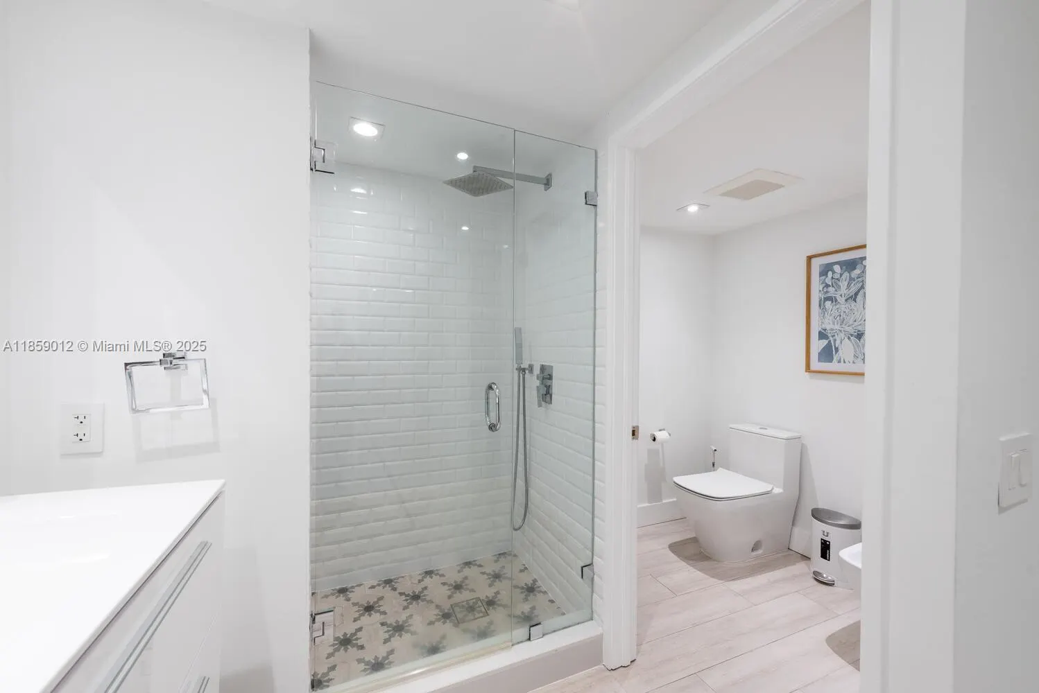 181 Crandon Blvd, #306