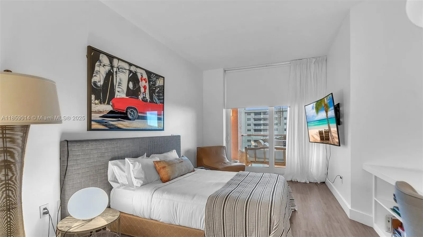 60 Edgewater Dr, #9H