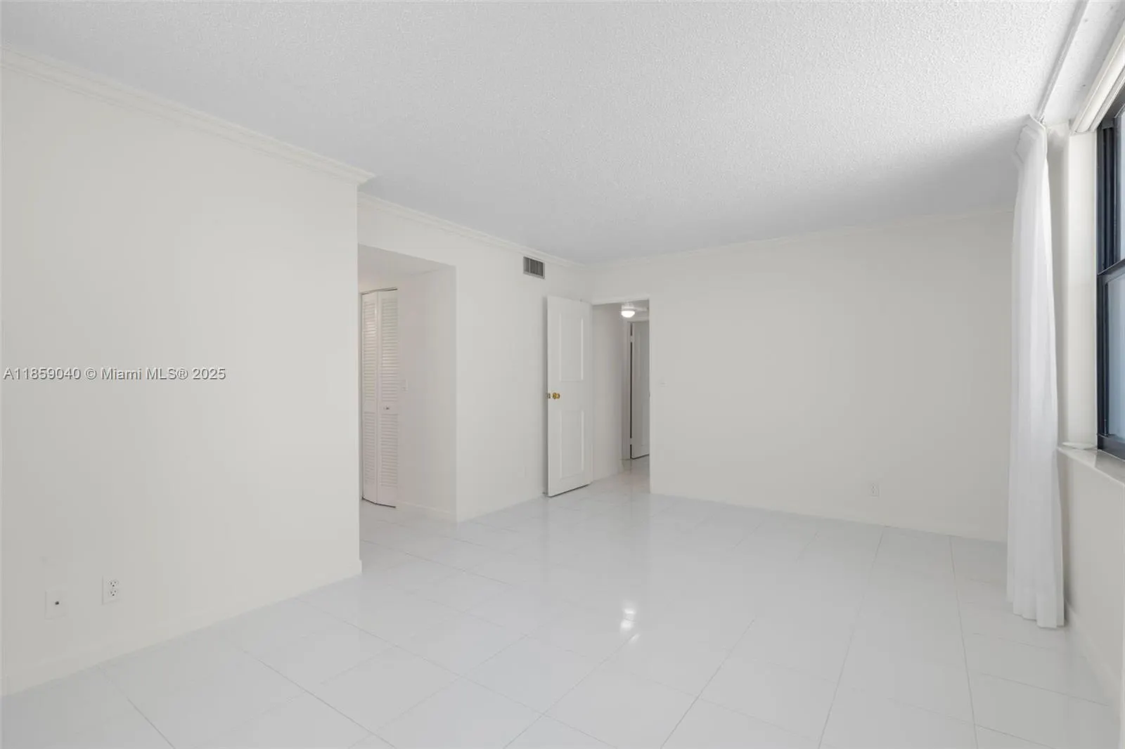 2301 S Ocean Dr, #1503