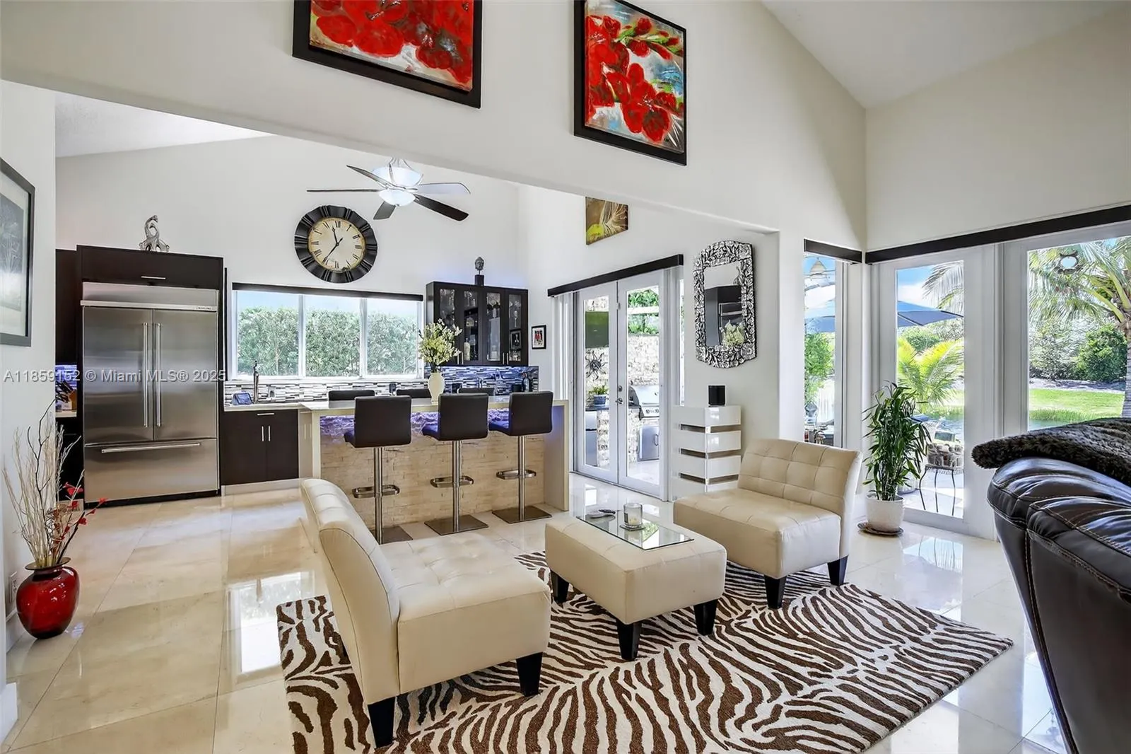 1154 Laguna Springs Dr