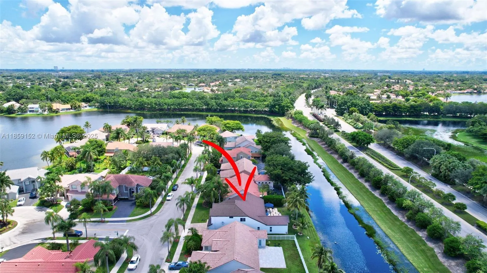1154 Laguna Springs Dr