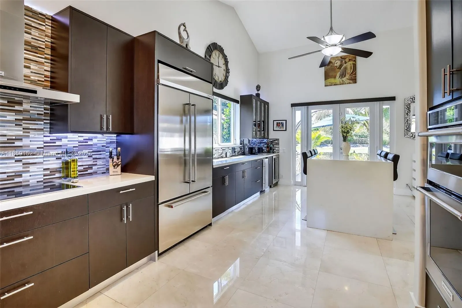 1154 Laguna Springs Dr