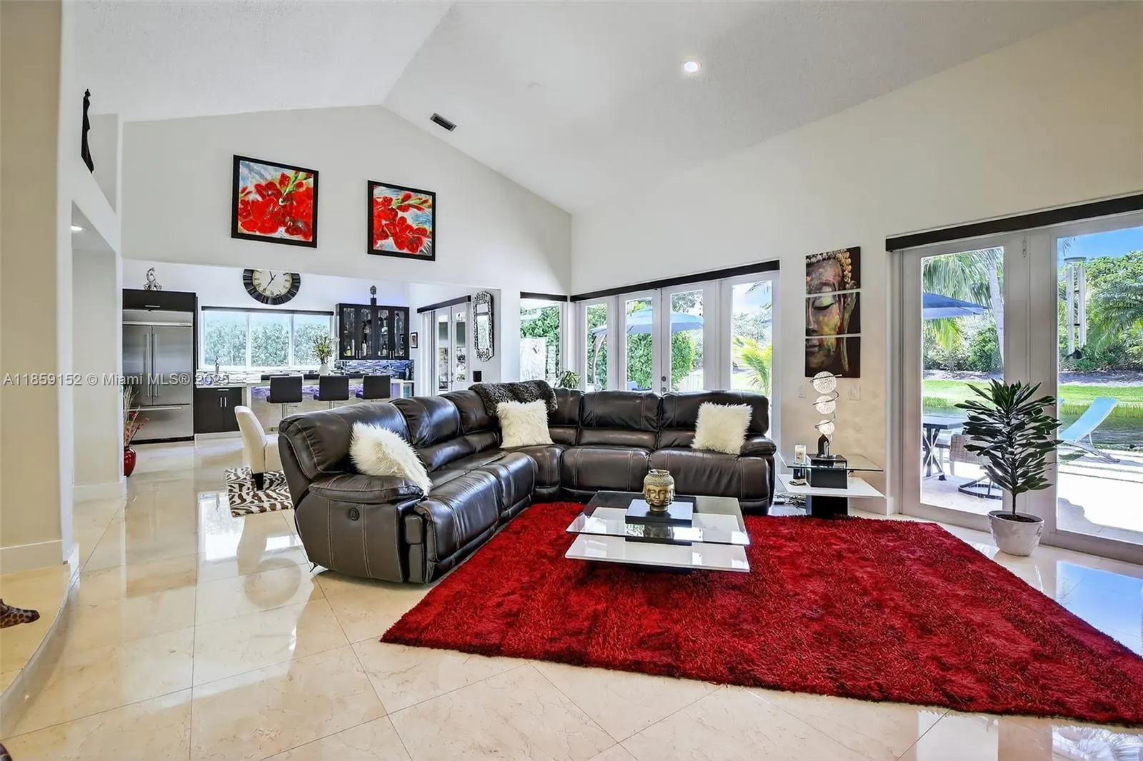 1154 Laguna Springs Dr
