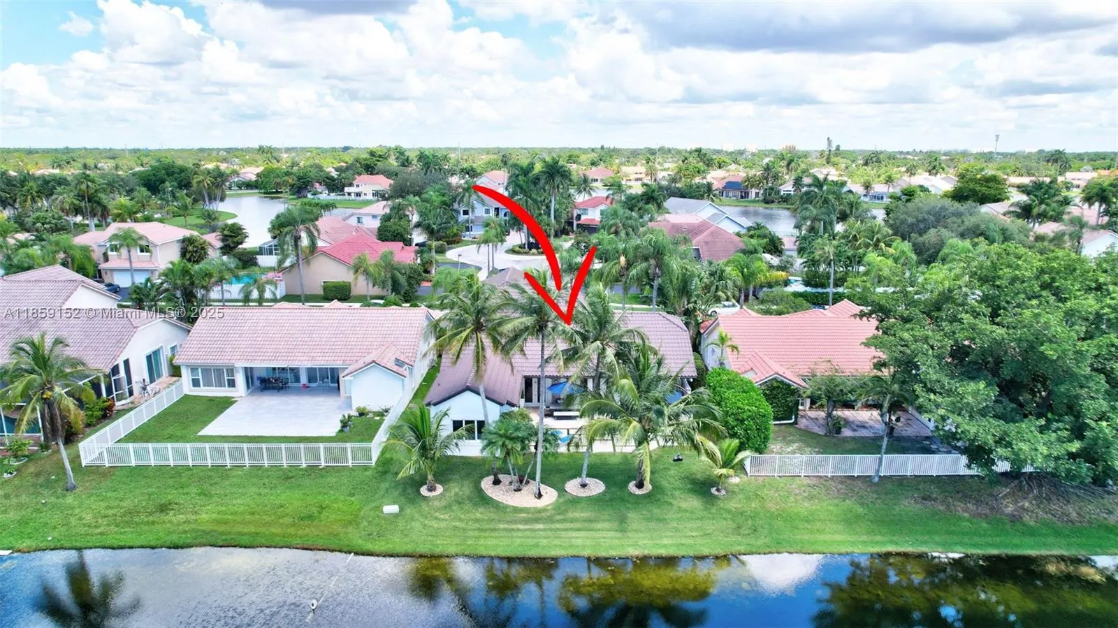 1154 Laguna Springs Dr