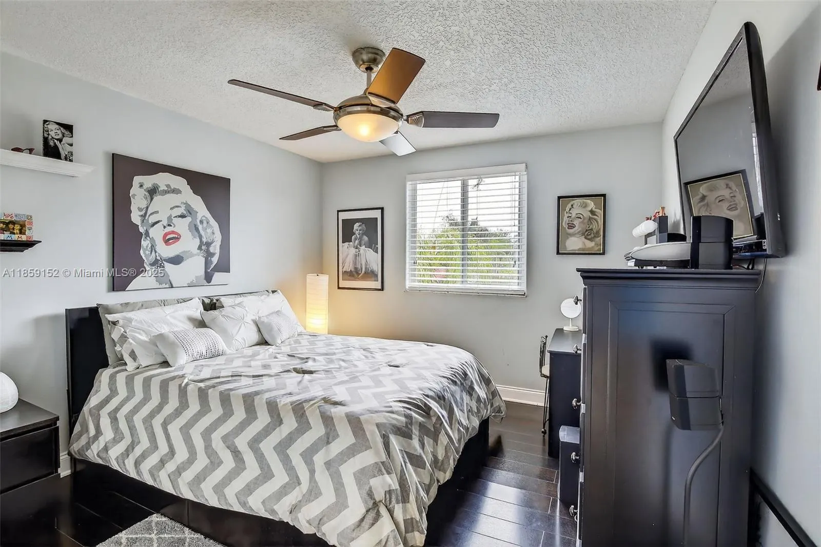 1154 Laguna Springs Dr