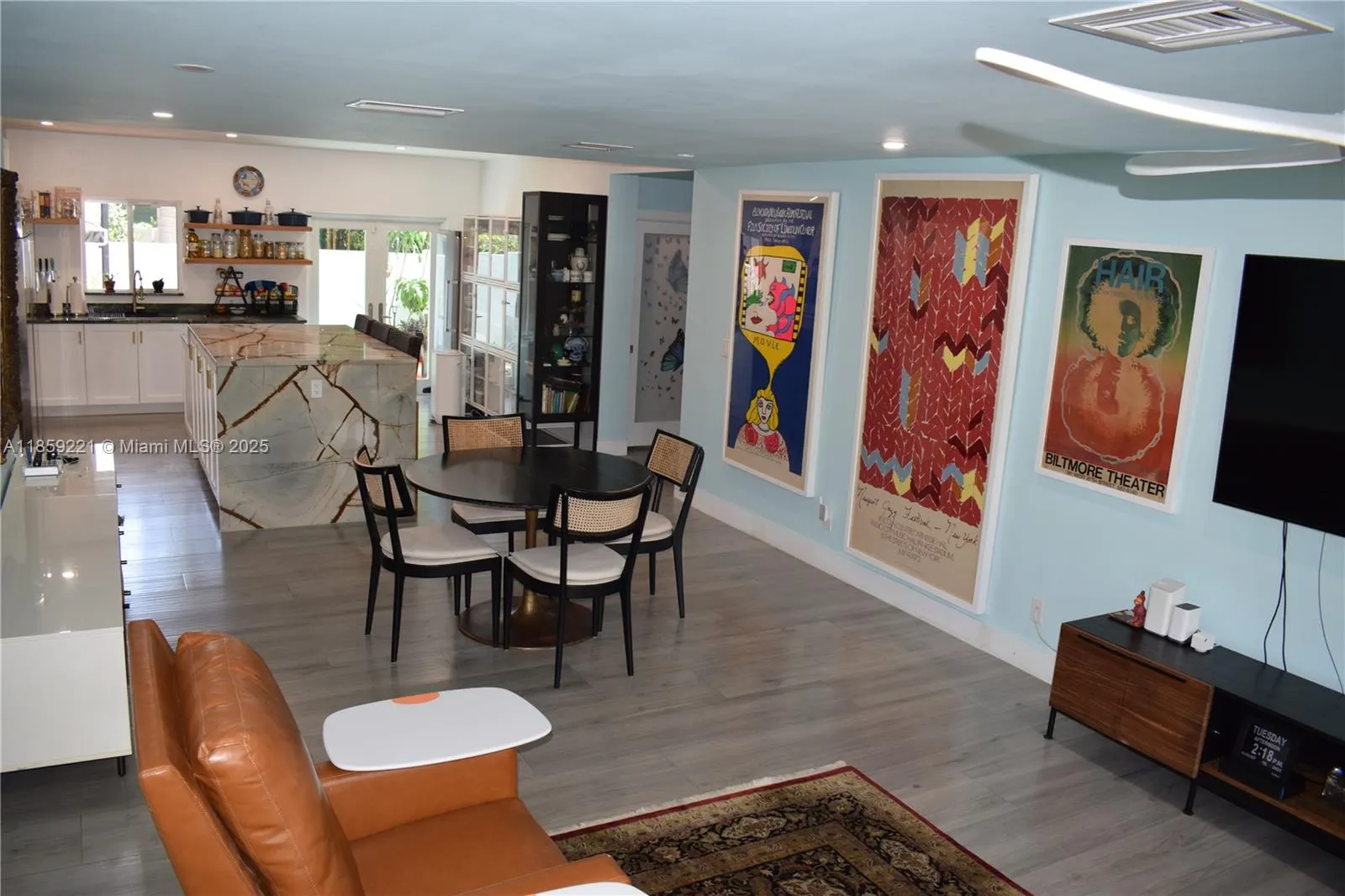 524 NE 27th Dr