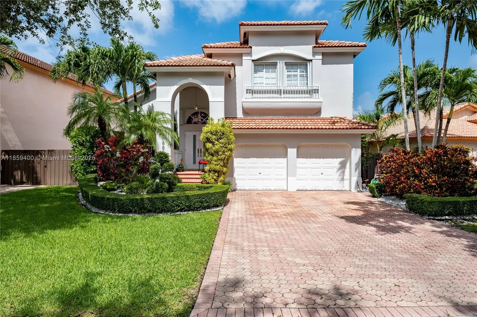 5880 NW 111th Ave