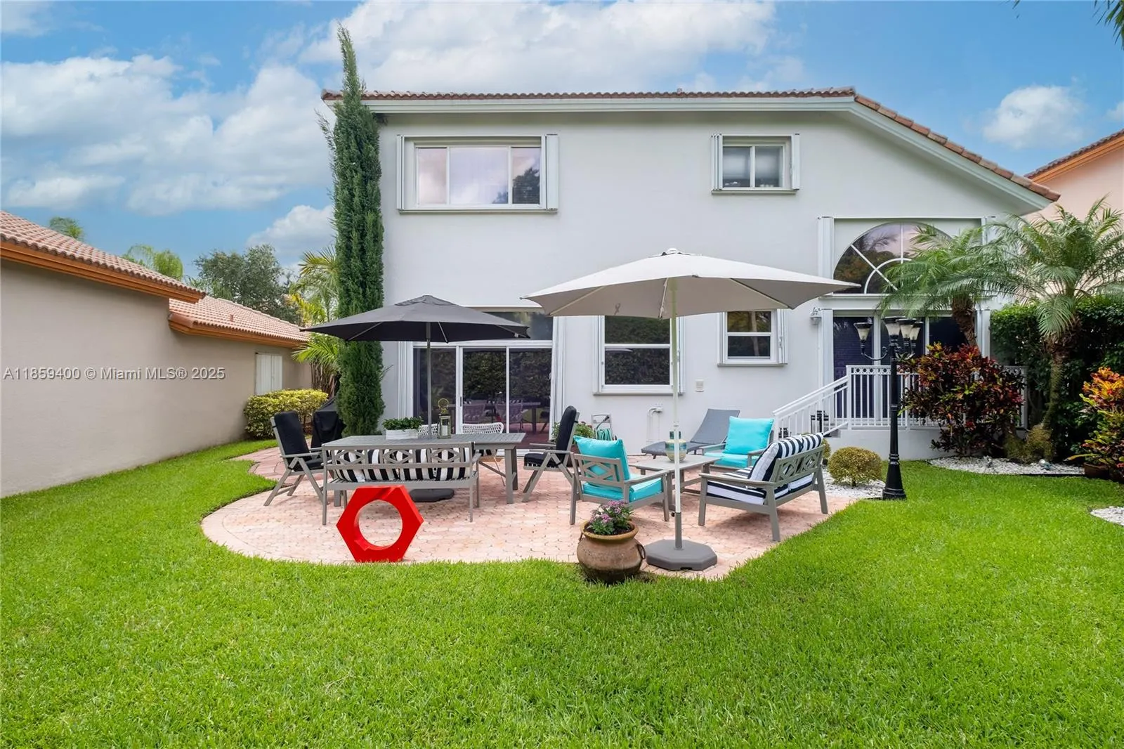 5880 NW 111th Ave