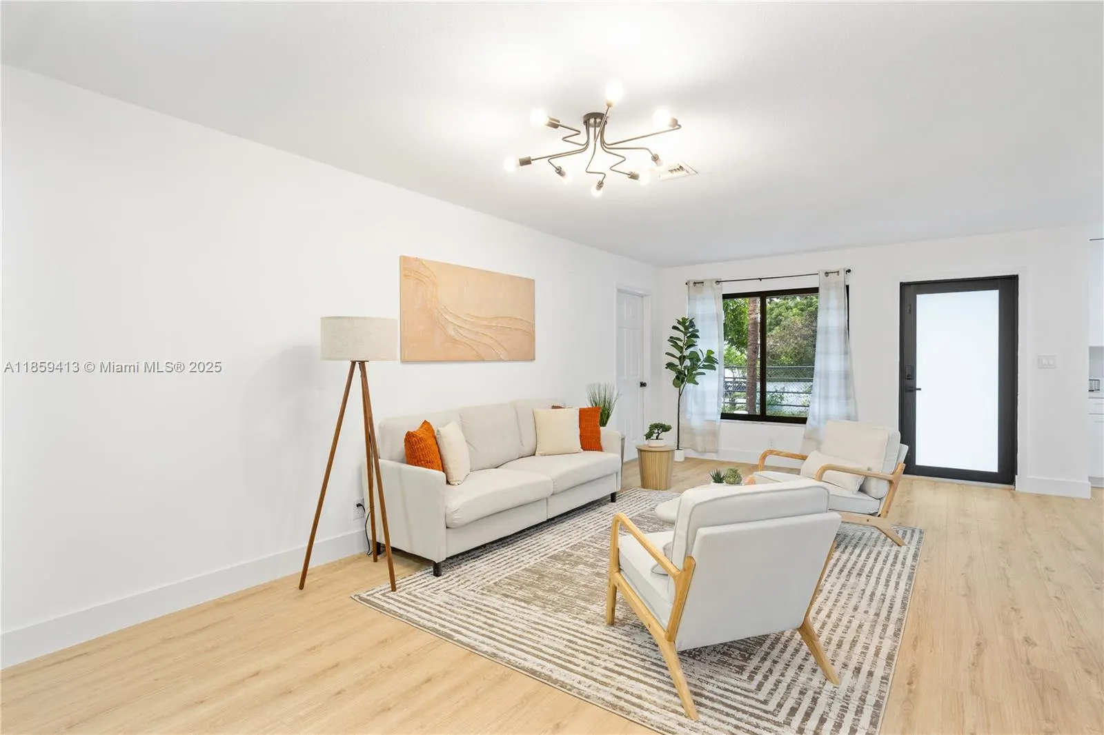 324 Sterling Ave