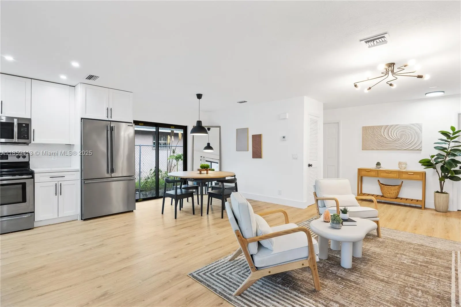 324 Sterling Ave