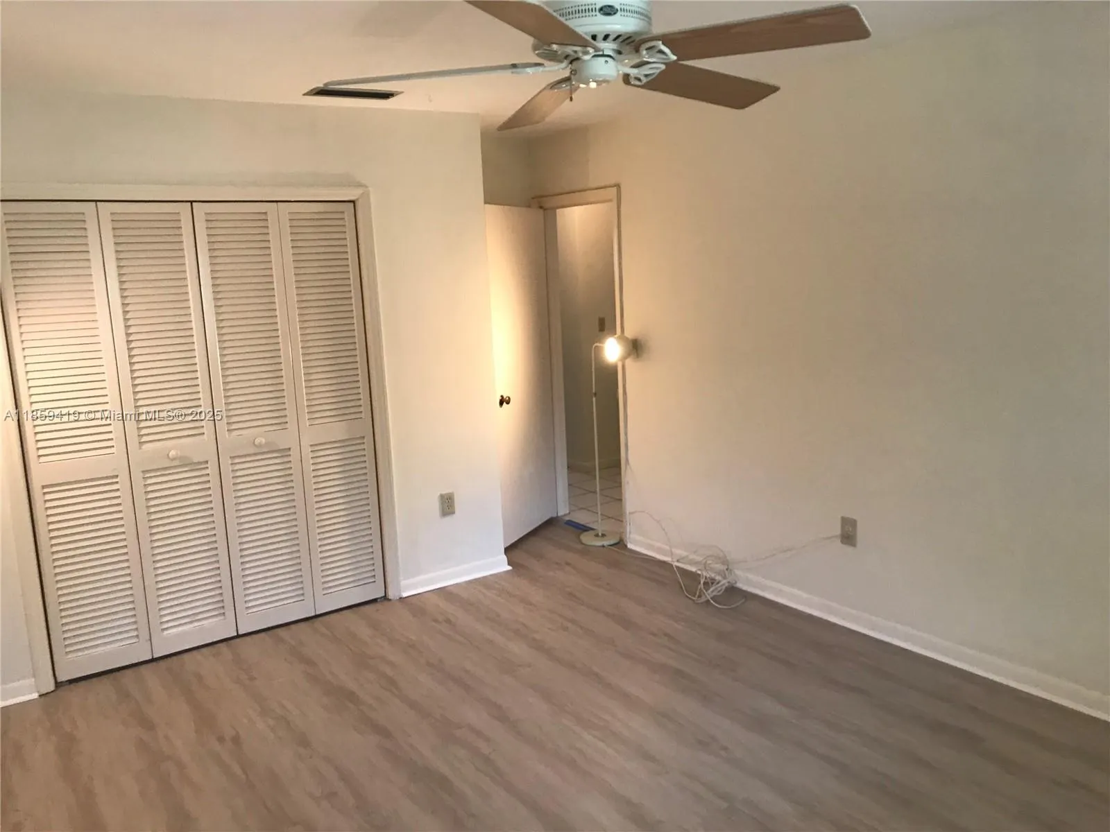 1239 Mariposa Ave, #6