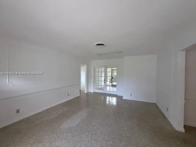 2601 NW 9th Ter, #0