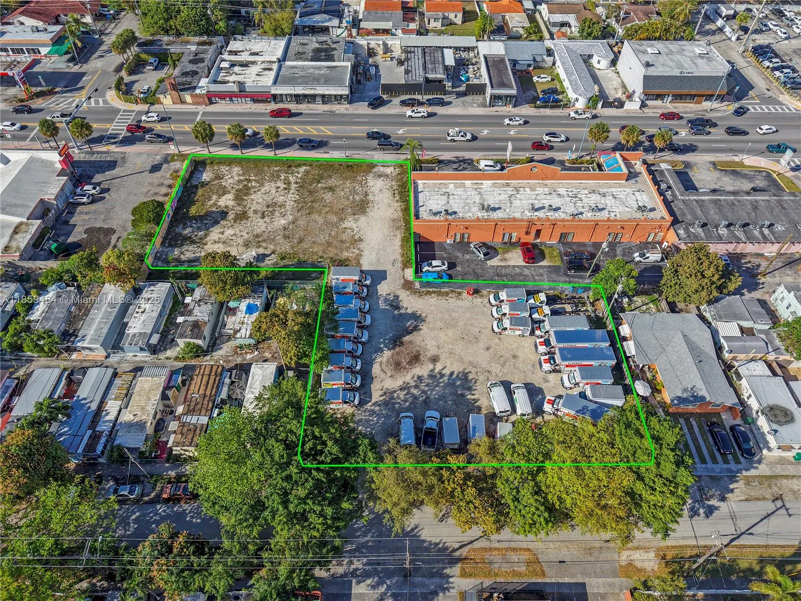 4350 SW 8th St