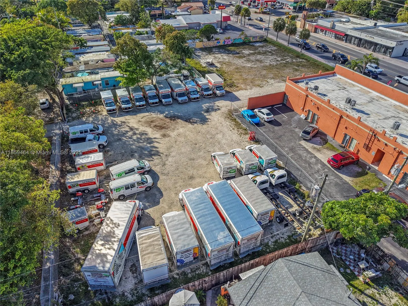 4350 SW 8th St