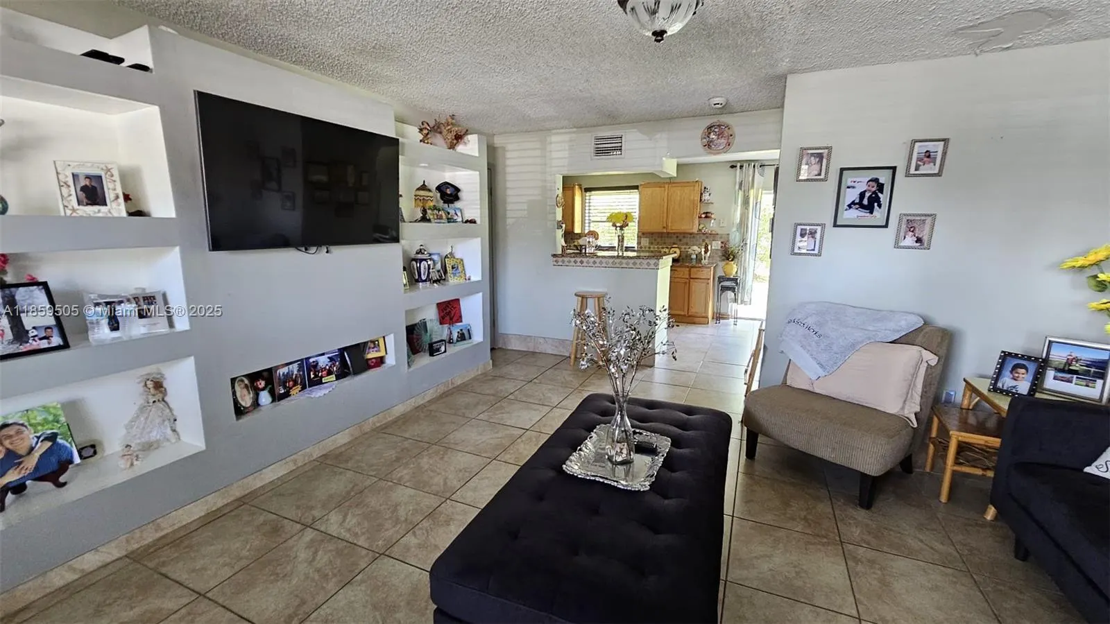7501 Kimberly Blvd, #104