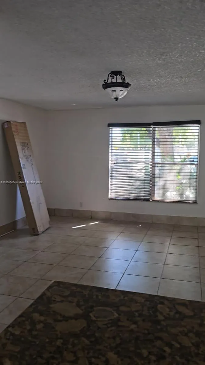 7501 Kimberly Blvd, #104