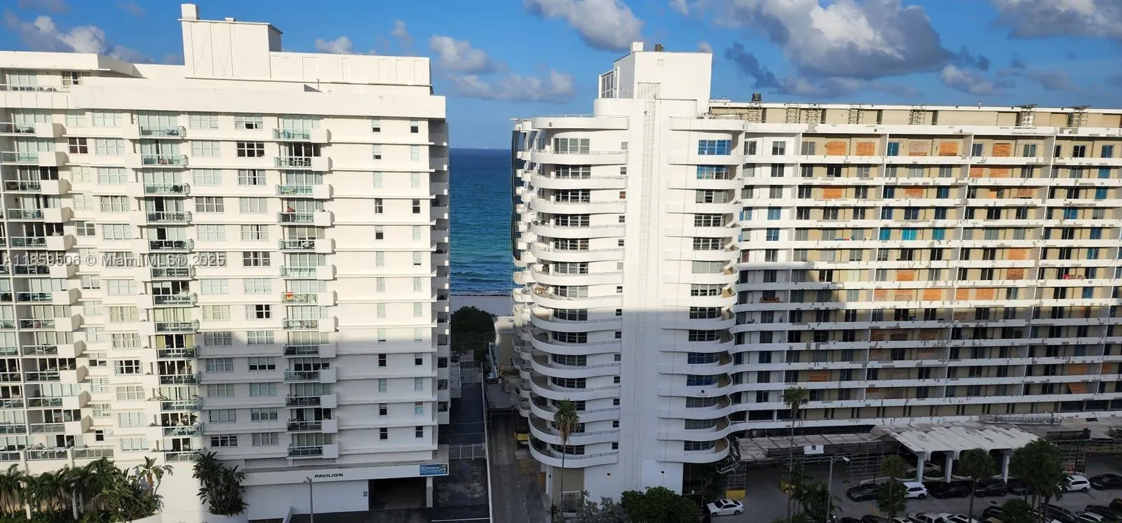 5600 Collins Ave, #17W